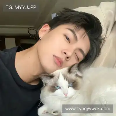 龙含雅